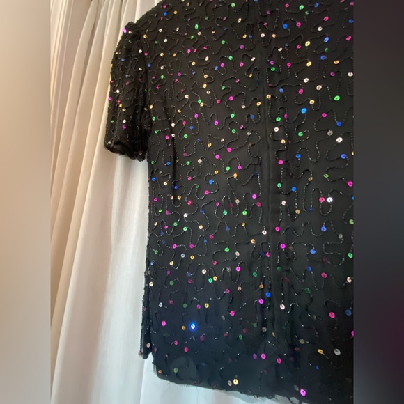 Sequin & Beaded Black Top with Raw Edges Sténay 100% Silk - Picture 7 of 7